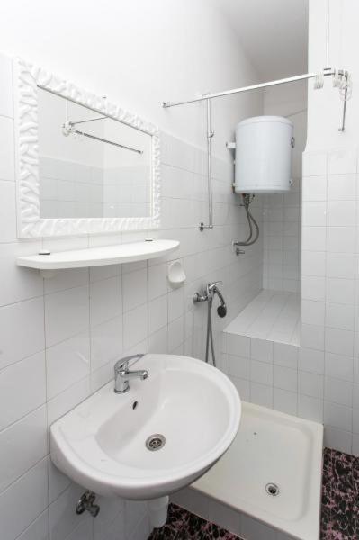 Guest House Busurelo Polače Habitación foto
